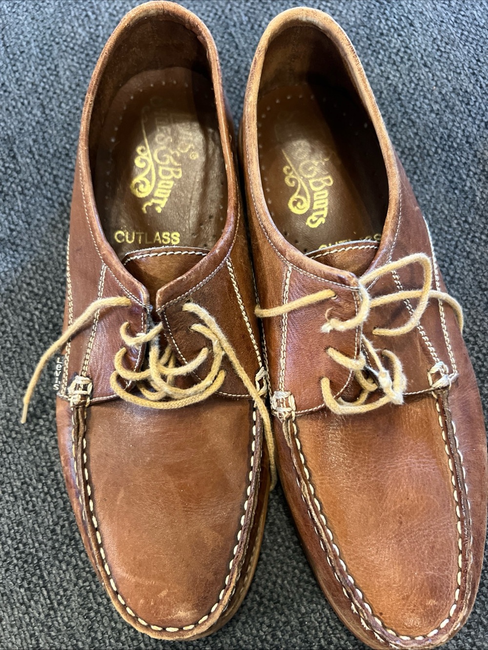 Vtg Levi's Brown Leather Cutlass Boat Shoes with Contrast Laces